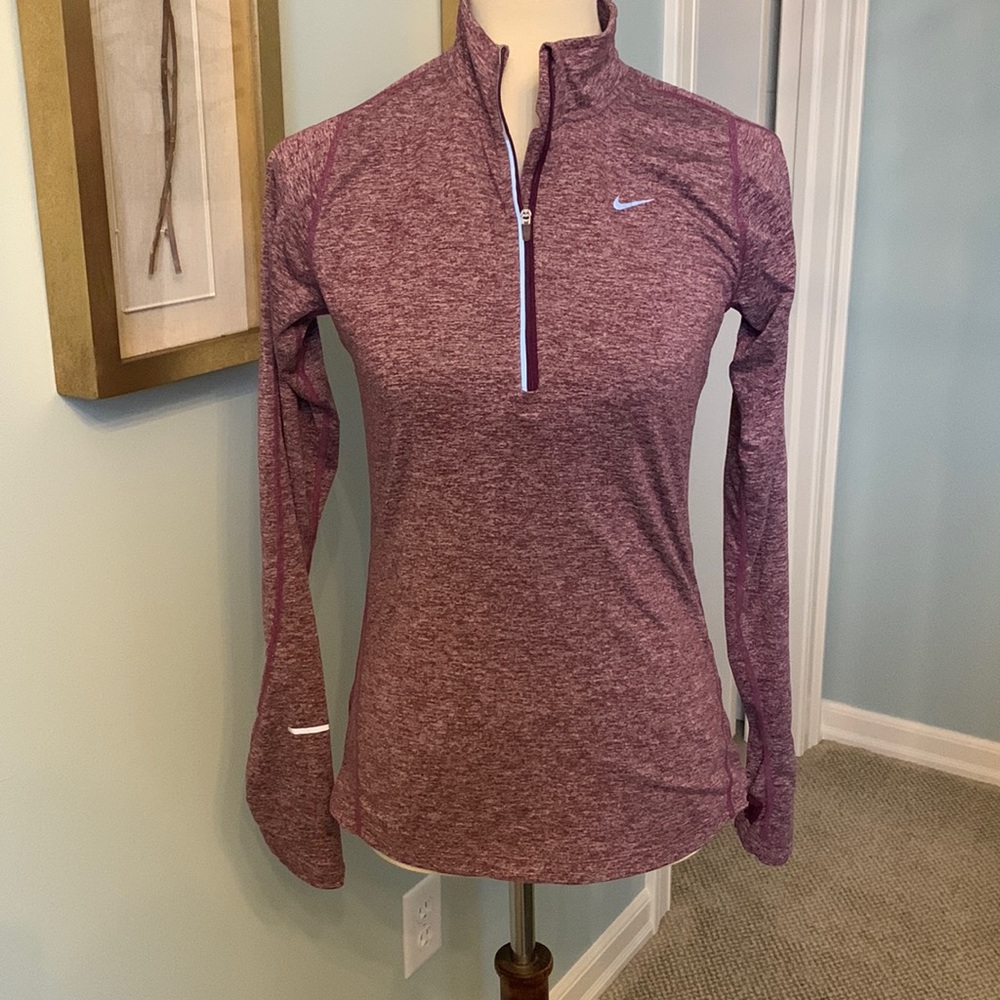 Nike running 3 quarter zip